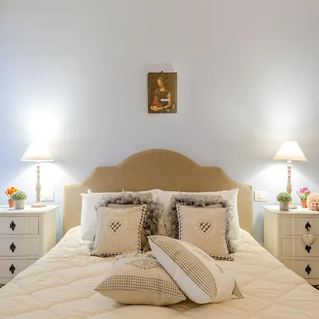 Apartman Cosy 100 M From