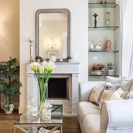 Апартаменты In With Private Terrace
