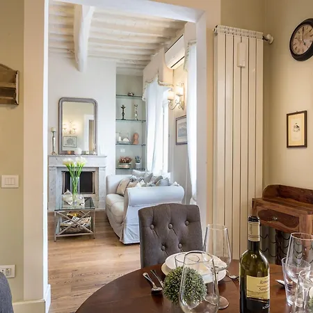 Cosy 100 M From Apartman *